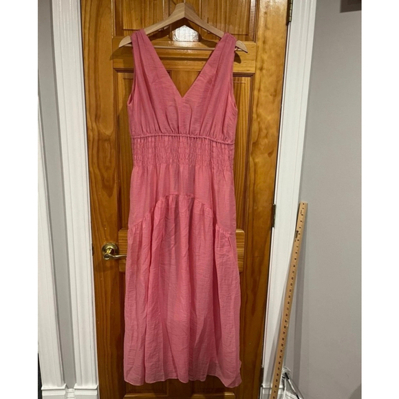 Women’s Vince Pink Feminine Dainty V-Neck Smocked Tiered A-Line Tank Maxi Dress